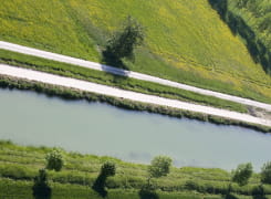 Canal entre Champagne et Bourgogne Autour Oisilly et Cheuge