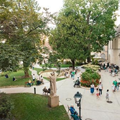 Square des Ducs