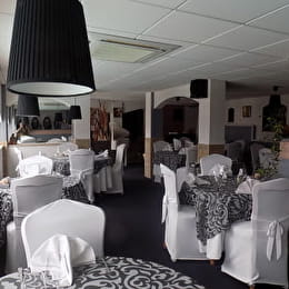 Restaurant Le Saint-Antoine - LAMARCHE-SUR-SAONE