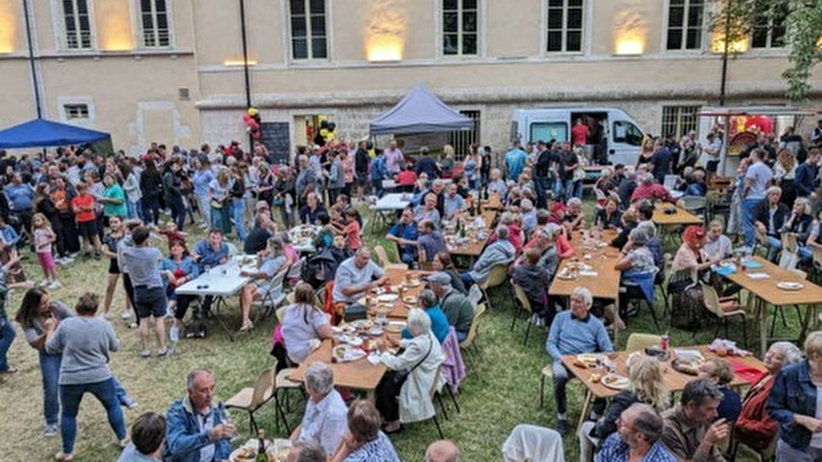 Marchés festifs de l'été 2025