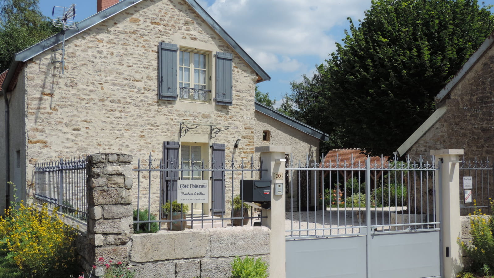 Côté Château