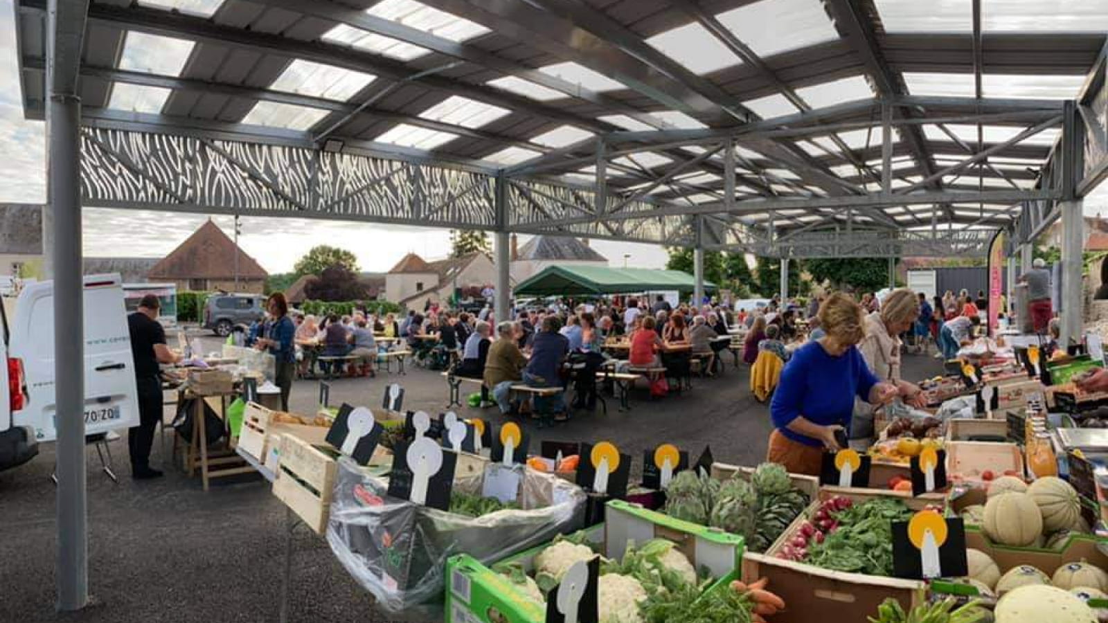 Marché des producteurs locaux de Précy-sous-Thil