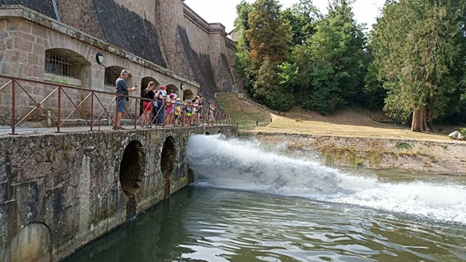 Visite du barrage du lac de Pont 