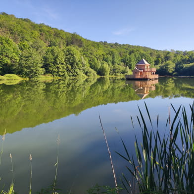 Cabane flottante - Domaine de la Combe Rossignol