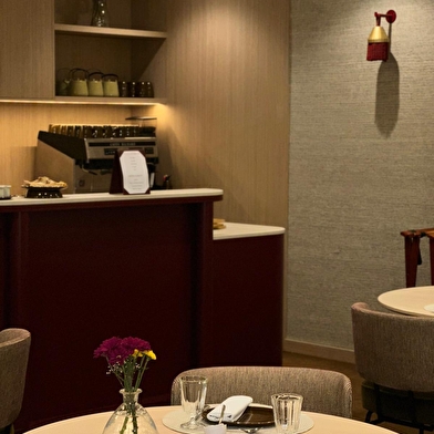 Chapeau Rouge par William Frachot 