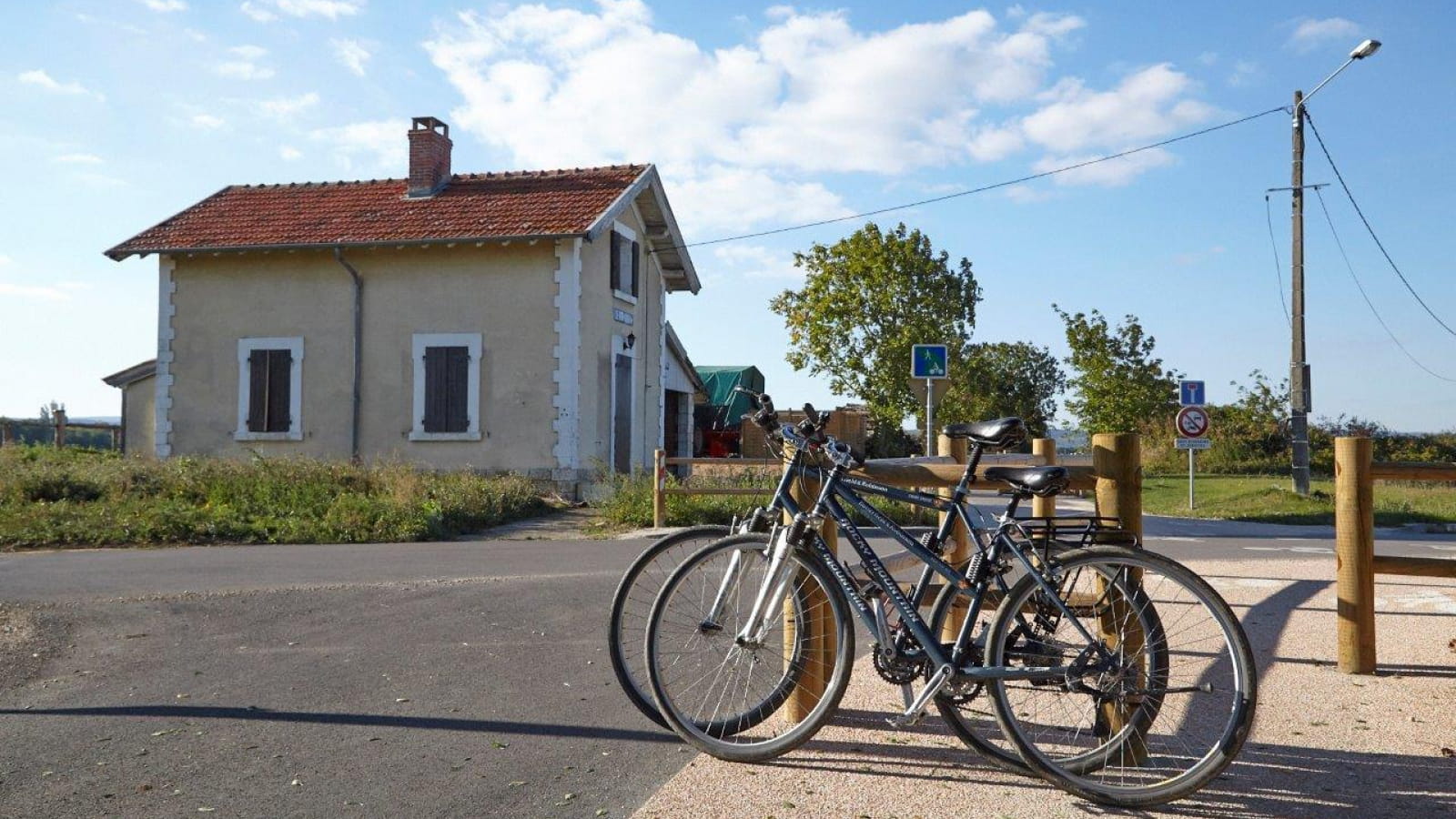 Boucle locale en espace partagé : la Voie du Tacot