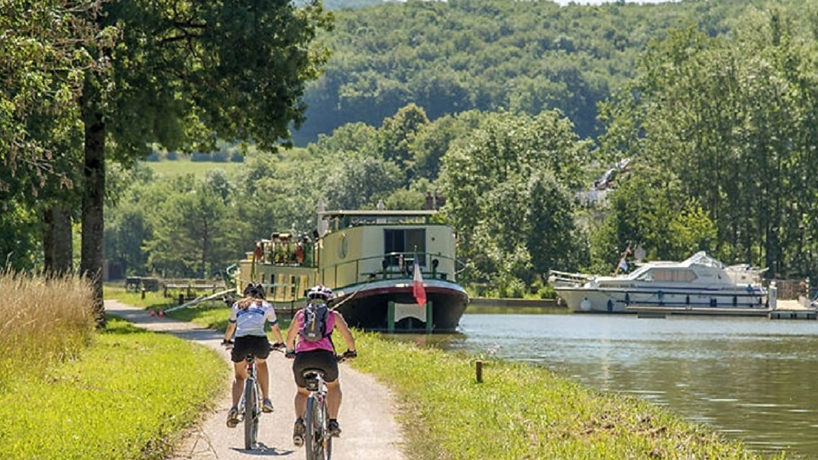 Le Canal de Bourgogne à vélo
