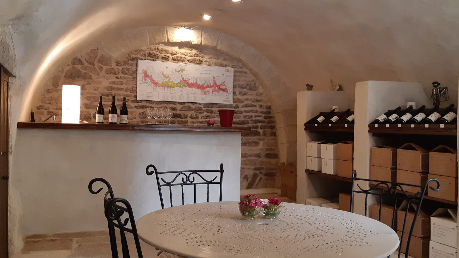 Caveau de dégustation du Domaine Loubet-Dewailly 