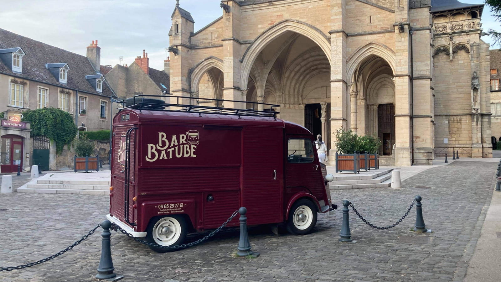 Bar'Batube , Bar à vins ambulant