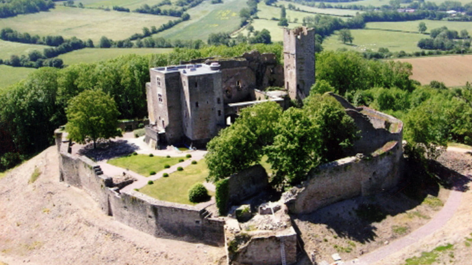 Boucle locale en espace partagé : Boucle de la Butte de Thil