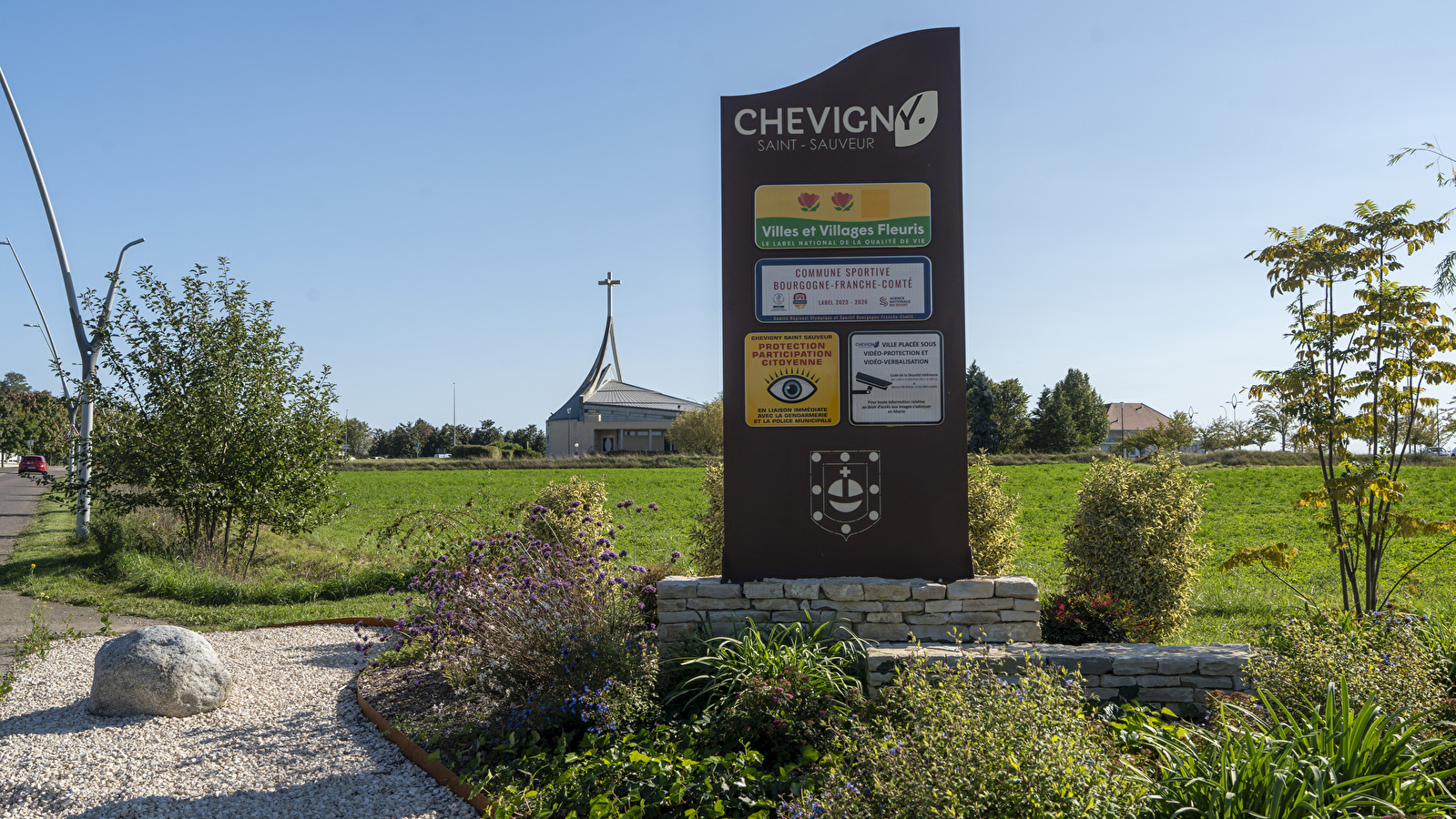 CHEVIGNY-SAINT-SAUVEUR