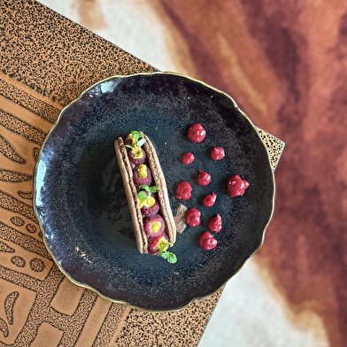 Le restaurant Monaka | Hôtel voco Beaune – Cité des Vins 