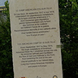 Visite du camp américain - MARCILLY-SUR-TILLE