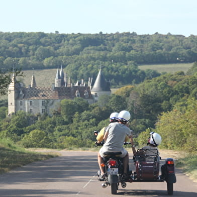 EXCURSION EN SIDE-CAR DANS LE VIGNOBLE - BALADE 'L'ÂME DU TERROIR BOURGUIGNON'- 2H