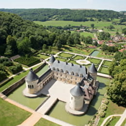 Château de Bussy-Rabutin, le grand commun - BUSSY-LE-GRAND