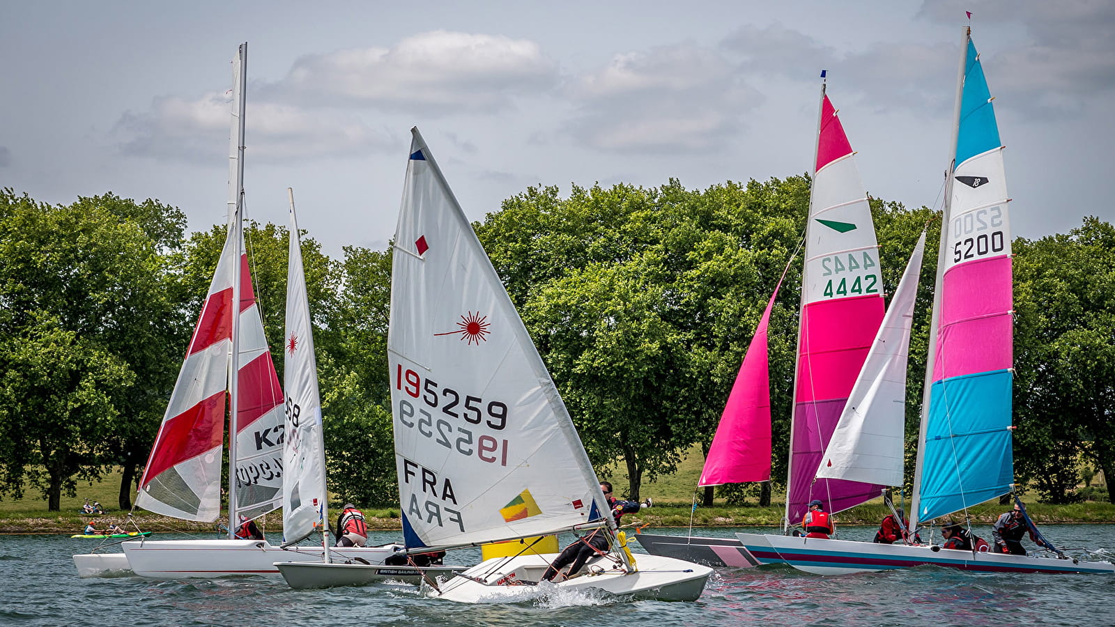 Régate Voile dériveurs, catamarans et planches à voile