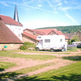 Aire pour camping-cars du Camping à la ferme Le Verger - MARCILLY-ET-DRACY