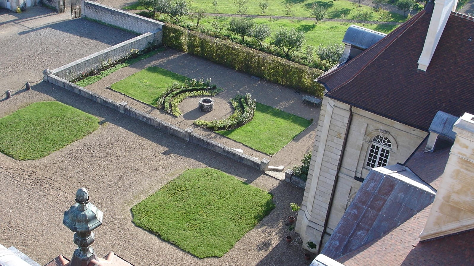 Monuments, rivières et nature autour de Talmay