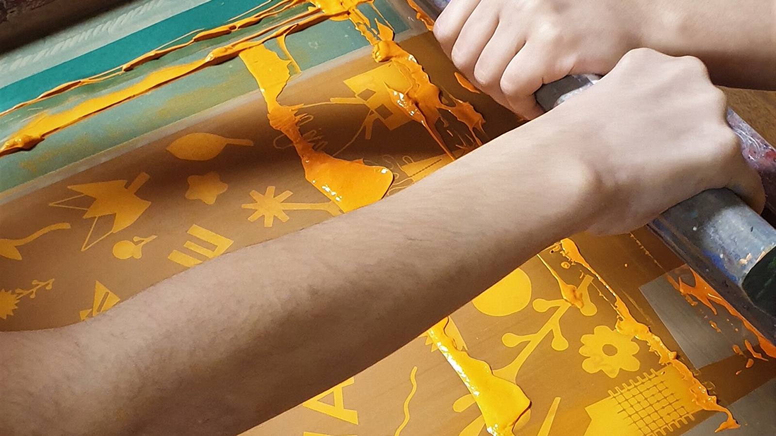 Atelier enfant - Fleur collective en sérigraphie