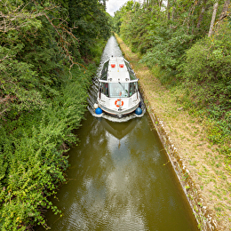 REPRISE 1er JUILLET - Bateau promenade - POUILLY-EN-AUXOIS