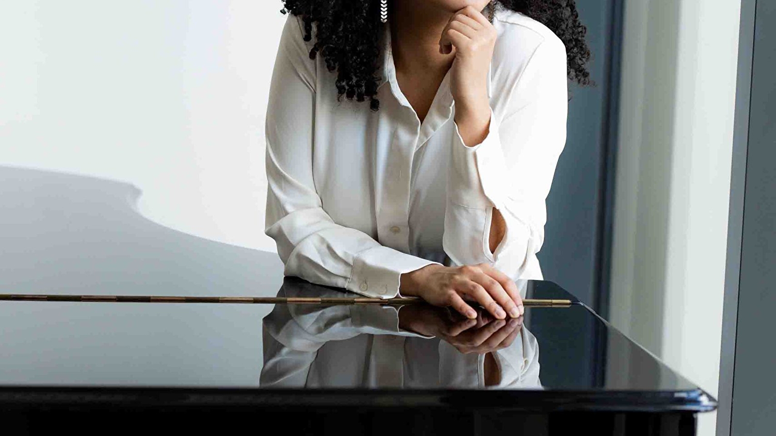 Récital de piano à l'Abbaye de Fontenay avec Mirabelle Kajenjeri