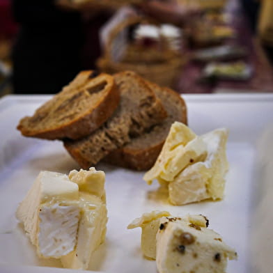 Salon de dégustation Pains Vins Fromages