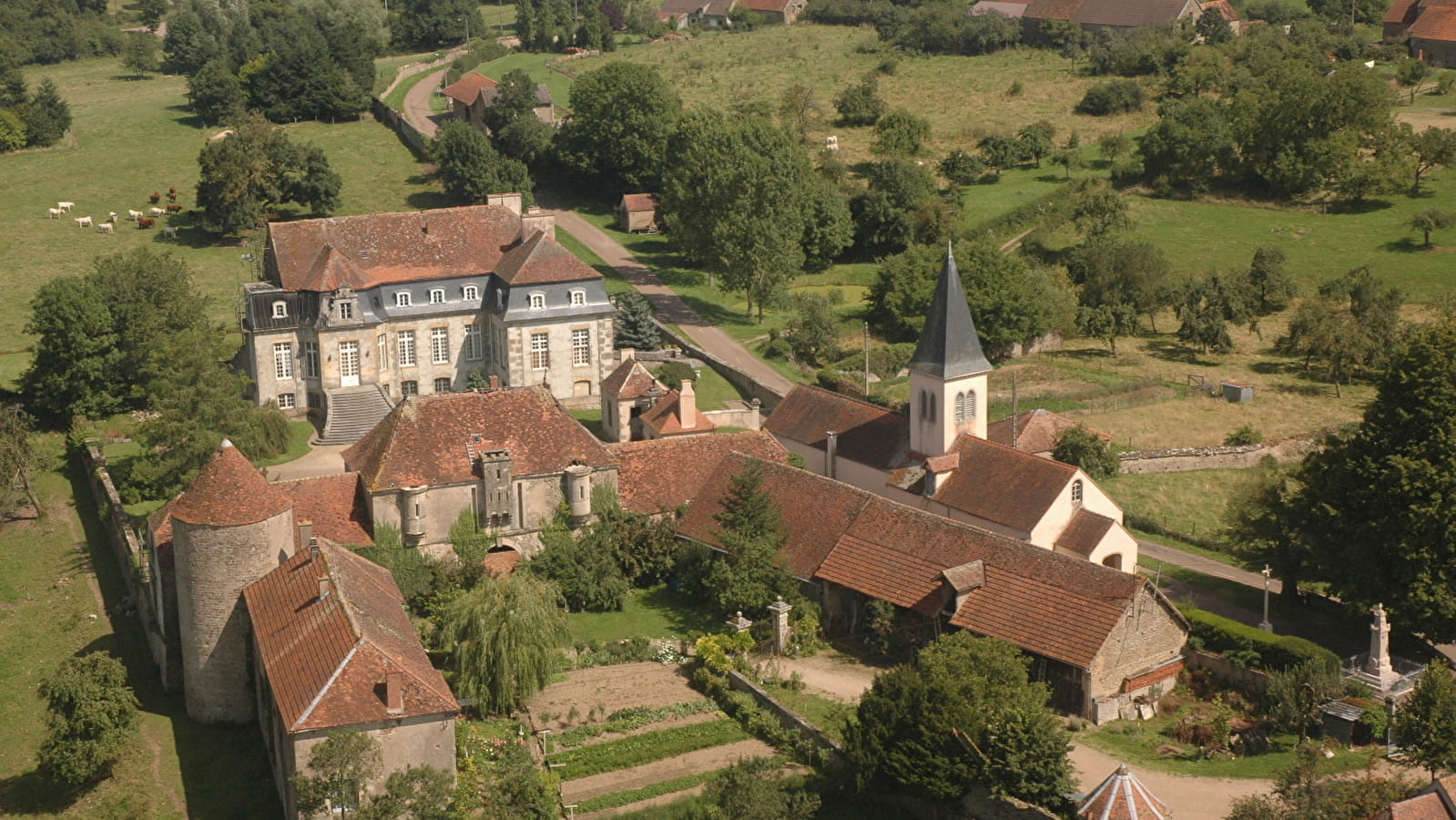 Château de Flée - Monument historique classé