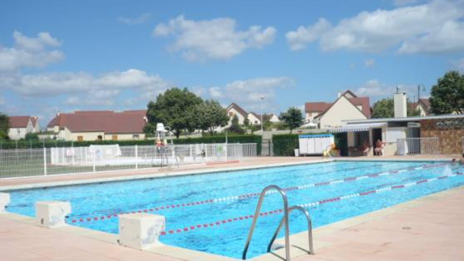 Piscine intercommunale de Mirebeau-sur-Bèze