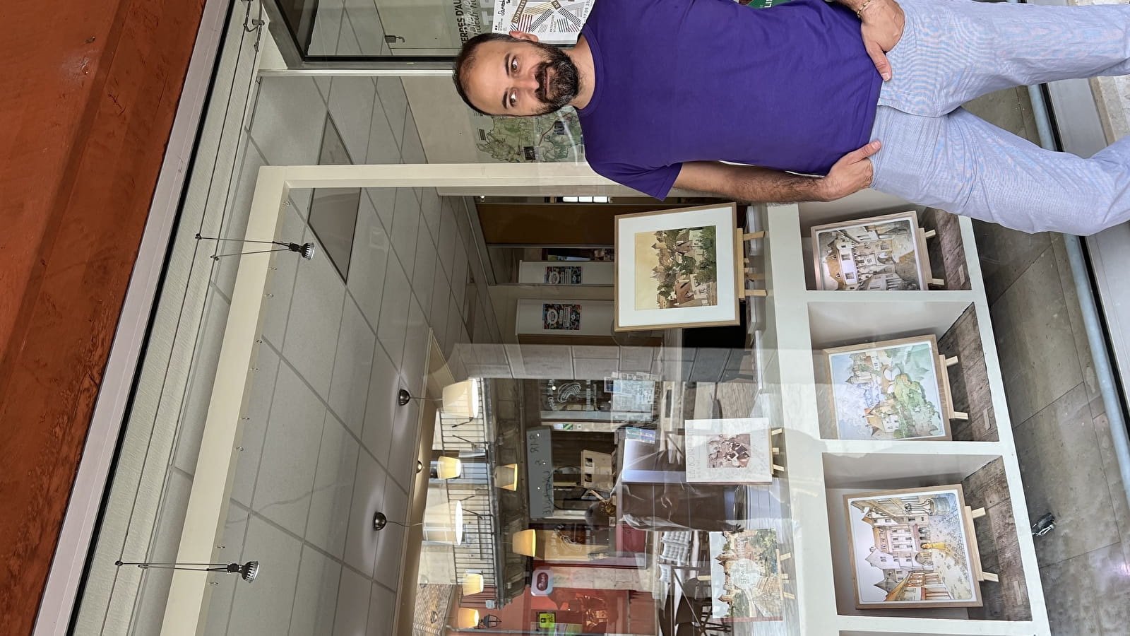 Jérémy Soheylian s'invite dans la vitrine de l'office de tourisme
