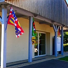 Camping Municipal Les Treilles - MONTBARD