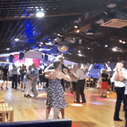 Dancing Blue Davau - JUILLENAY