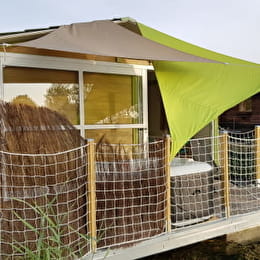 Cottage Flottant Insolite - SAINT-JEAN-DE-LOSNE