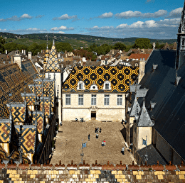 Hôtel-Dieu - Hospices de Beaune [Parcours libre - Hôtel-Dieu] Sur les pas des fondateurs - BEAUNE
