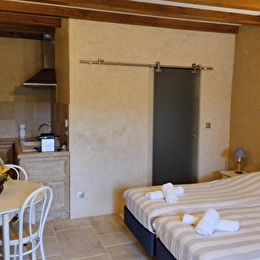 Gite Le Petit Nid - CHATEAUNEUF