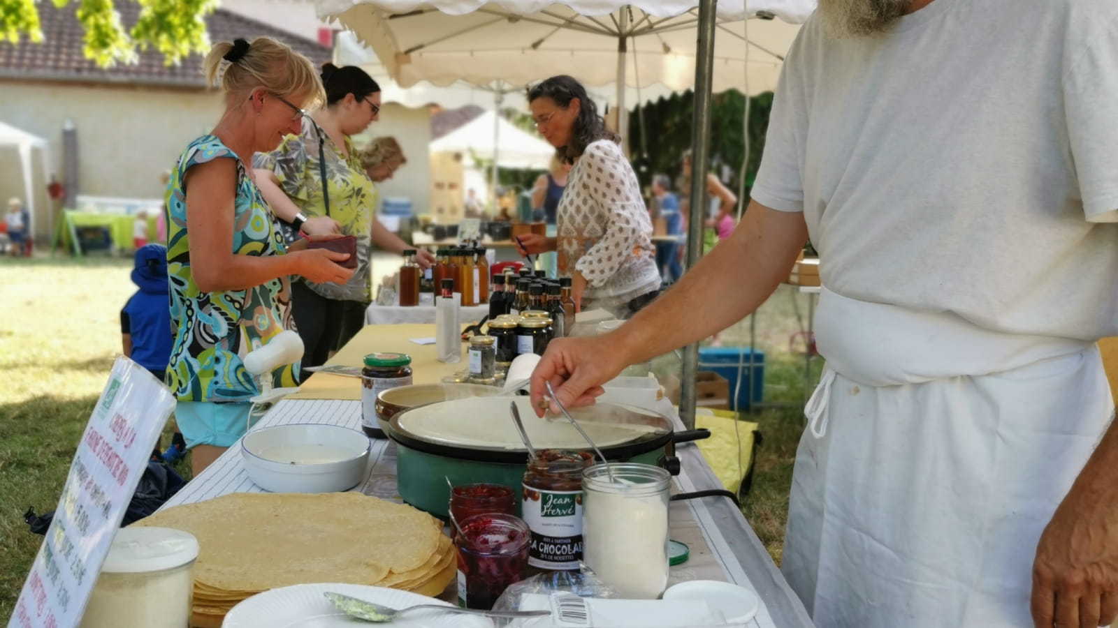 Marché de producteurs locaux 'Soirs de marché' à Gergueil