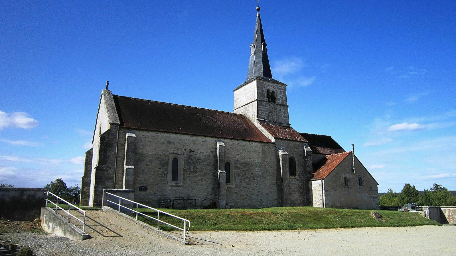 Un jour une église en Pays Châtillonnais