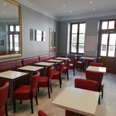Le Lux - Café Restaurant